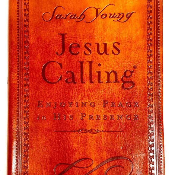 Sarah Young "Jesus Calling" Devotional Book Leather Look Cover - Picture 2 of 6